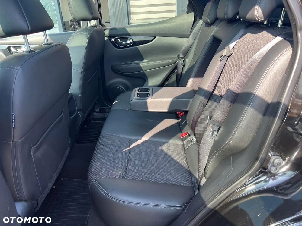 Nissan Qashqai 1.2 DIG-T Tekna - 24