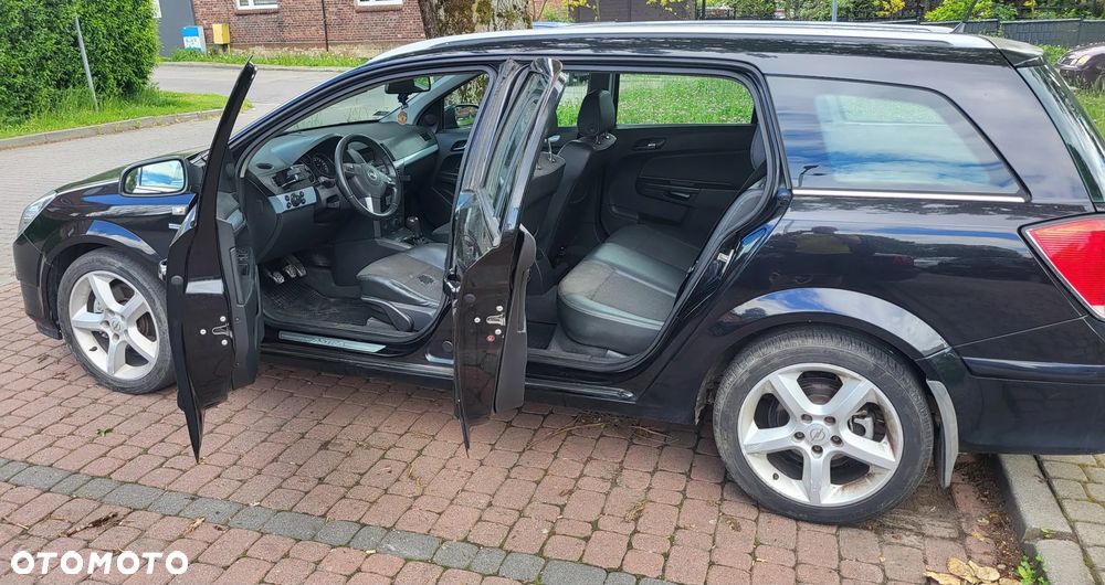 Opel Astra 1.9 CDTI Sport - 4