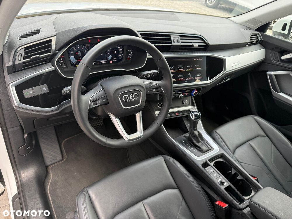 Audi Q3 Sportback - 19