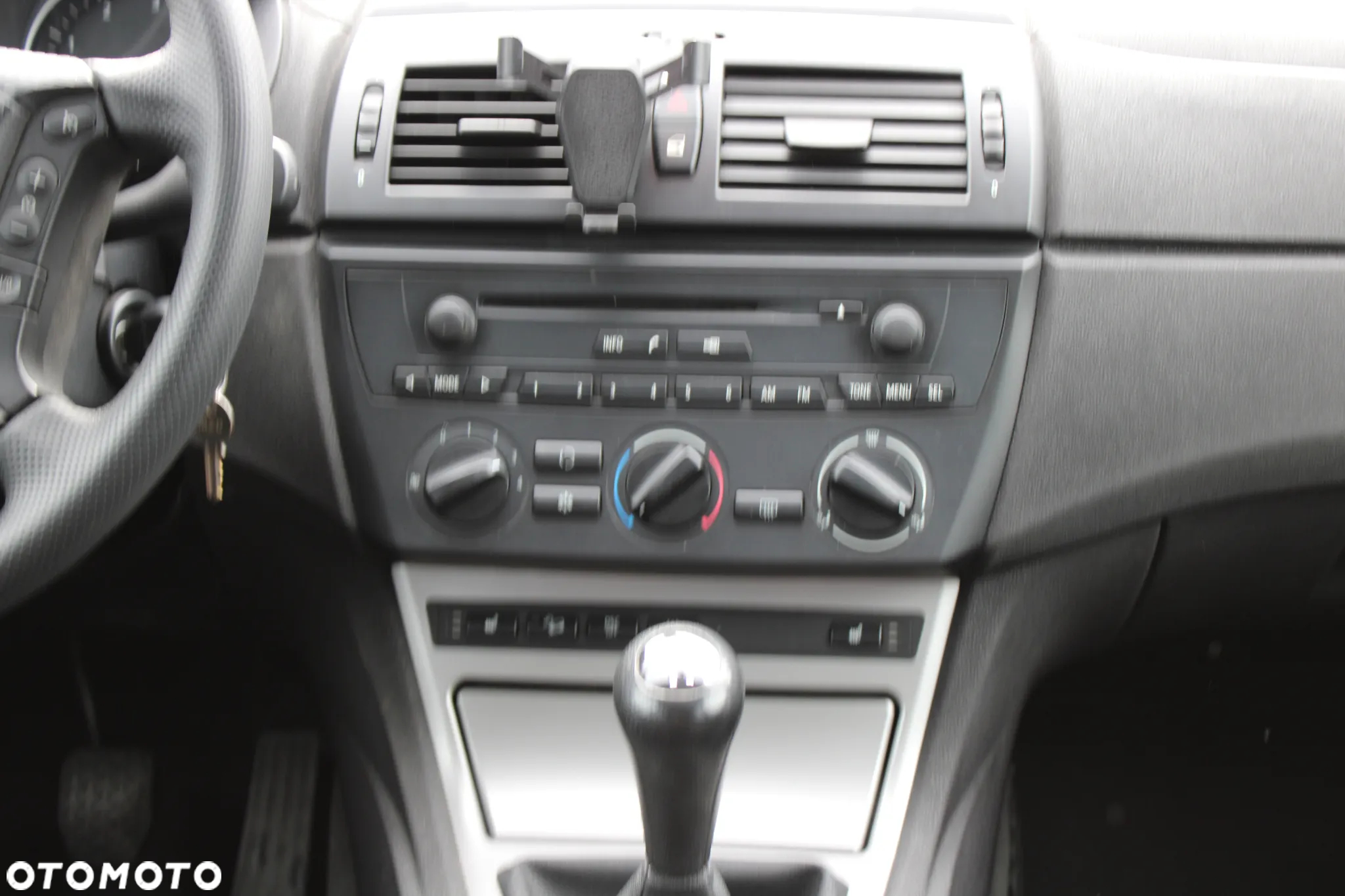 BMW X3 sDrive18d - 28