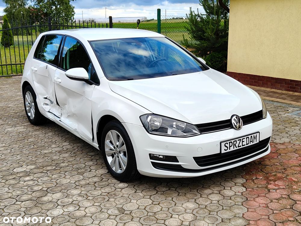Volkswagen Golf - 11