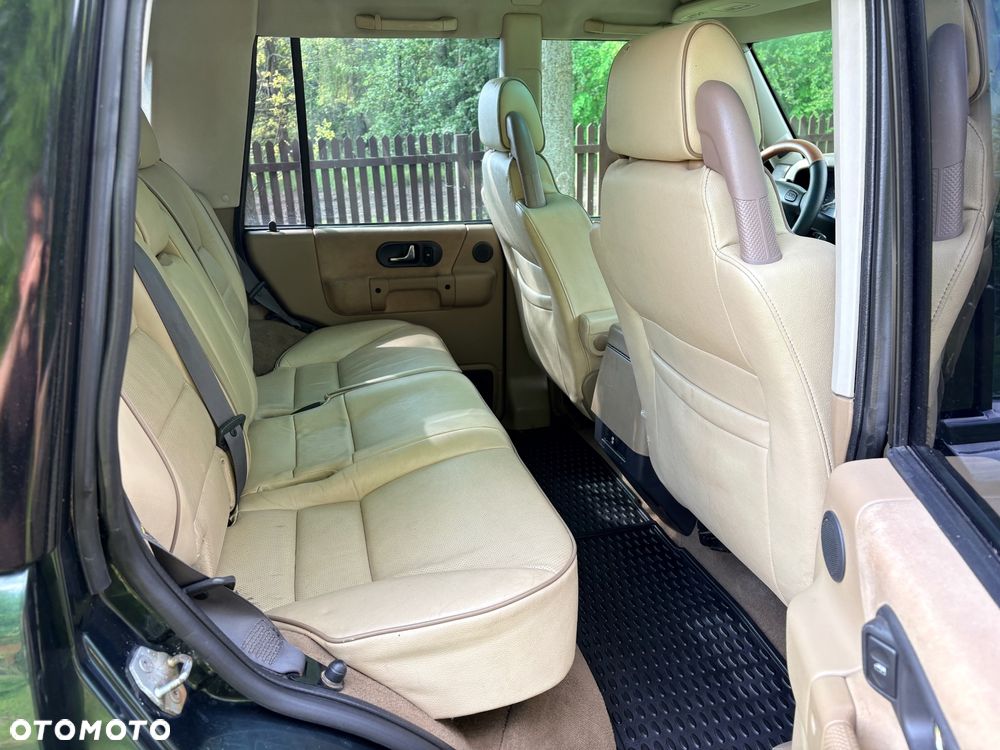 Land Rover Discovery 4.0 V8 ES - 9