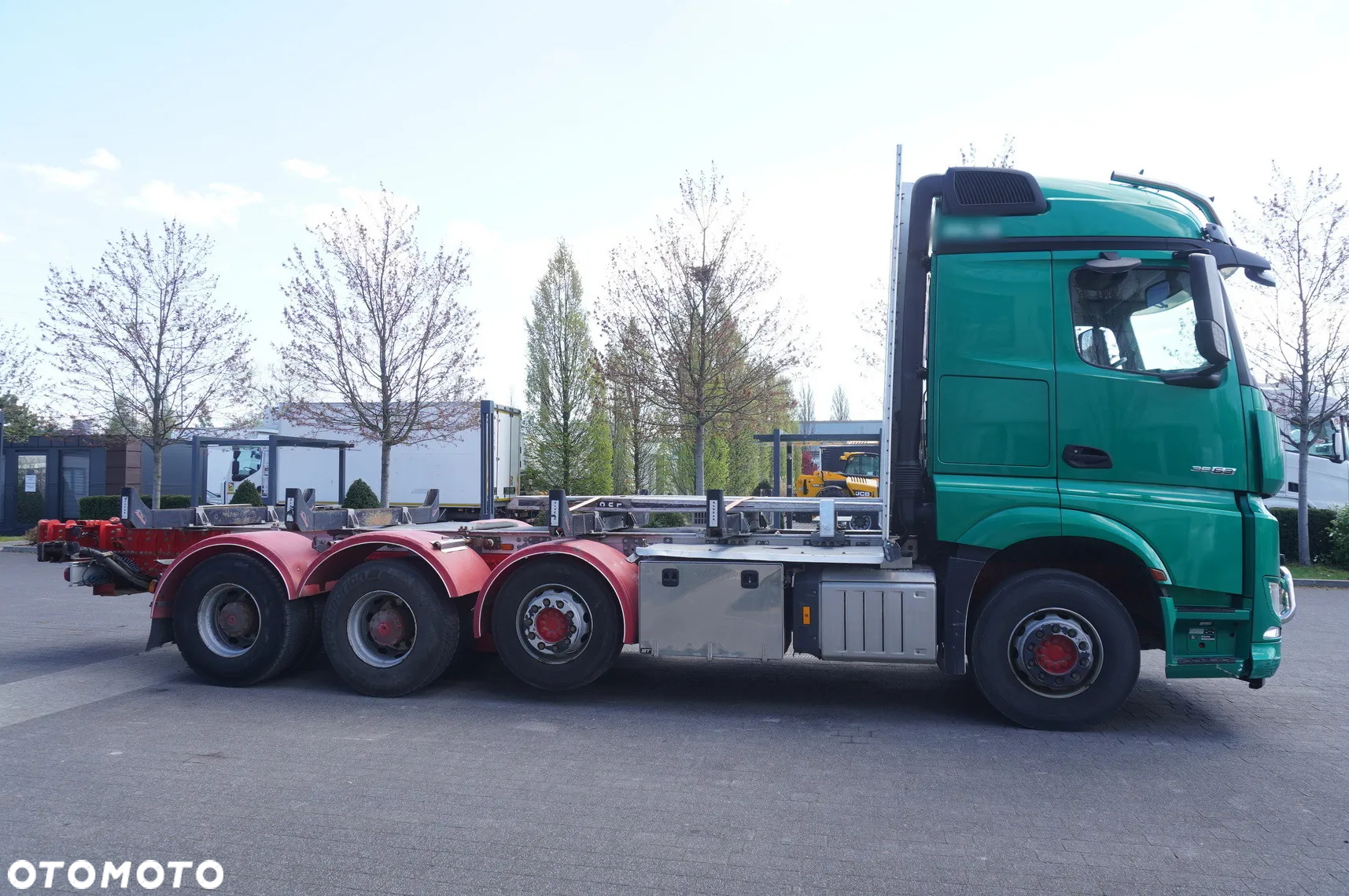 Mercedes-Benz Arocs 3563 8×4 / 630 KM / oś skrętna / Zabudowa z kłonicami - 9