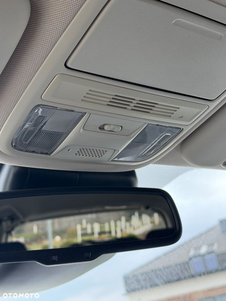 Honda CR-V 2.0i-VTEC 4WD Automatik Elegance - 30