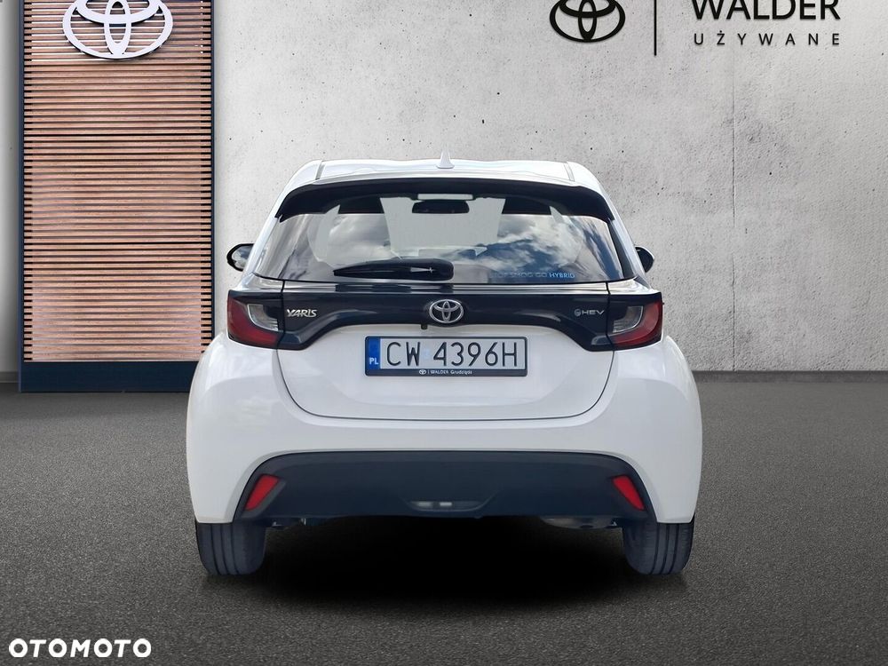 Toyota Yaris - 5