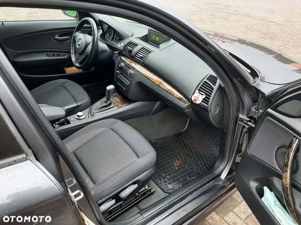 BMW Seria 1 118d DPF - 16
