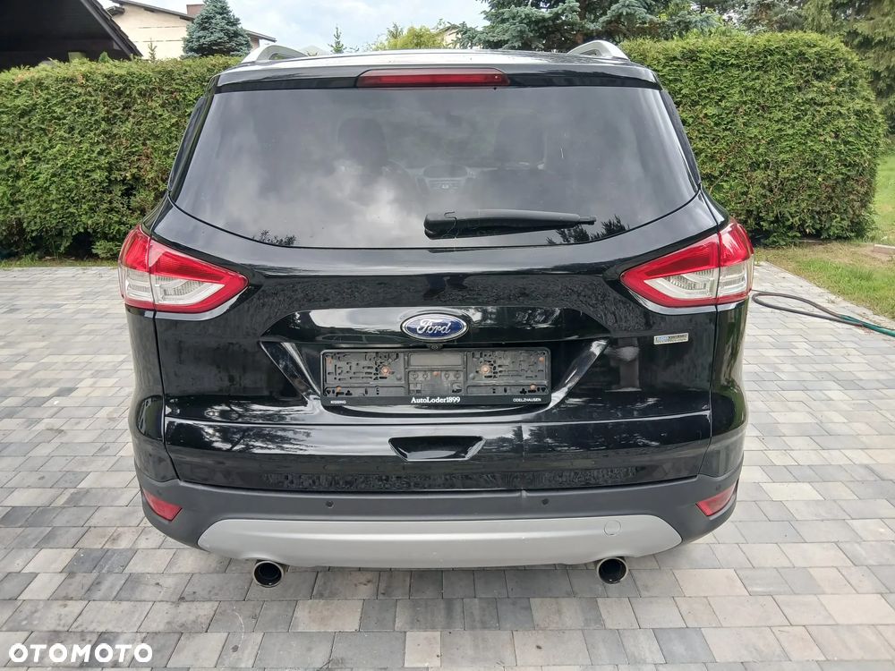 Ford Kuga 1.6 EcoBoost 2x4 Titanium - 7