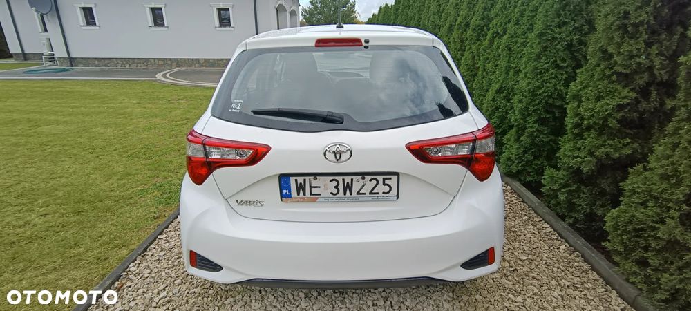 Toyota Yaris 1.0 Active - 10