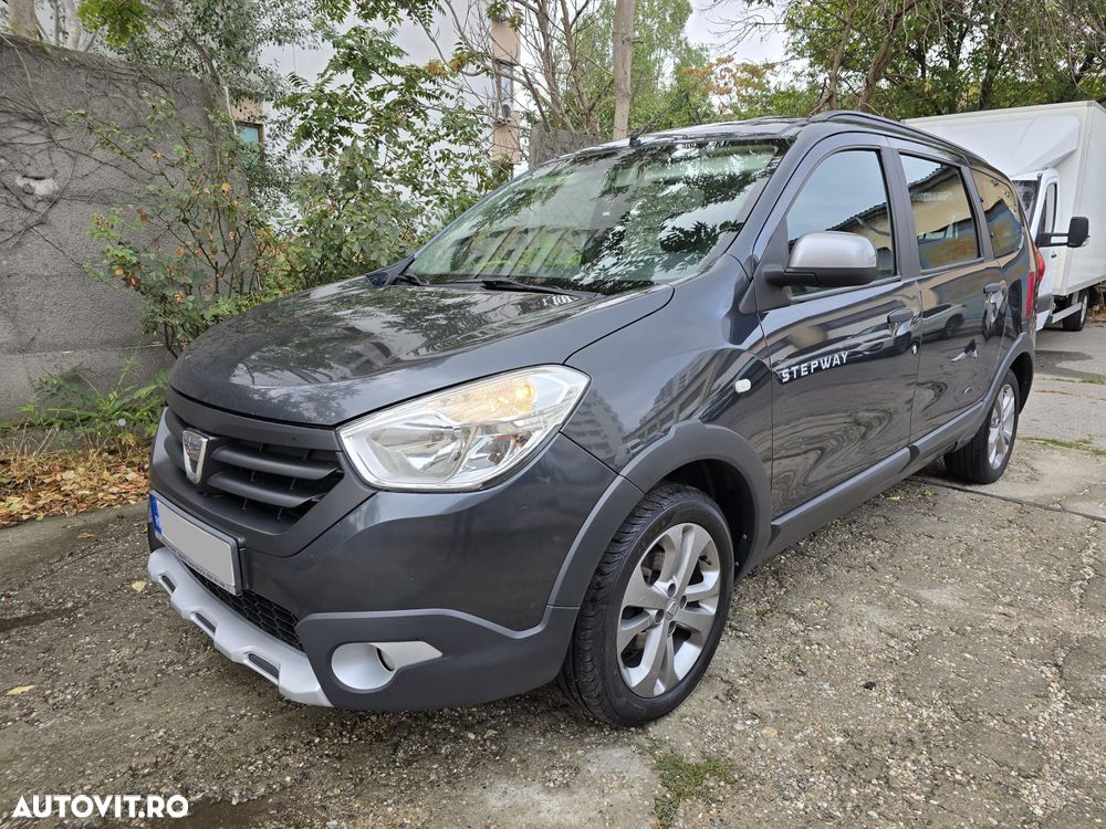 Dacia Lodgy 1.5 dCi 90 CP Stepway - 1