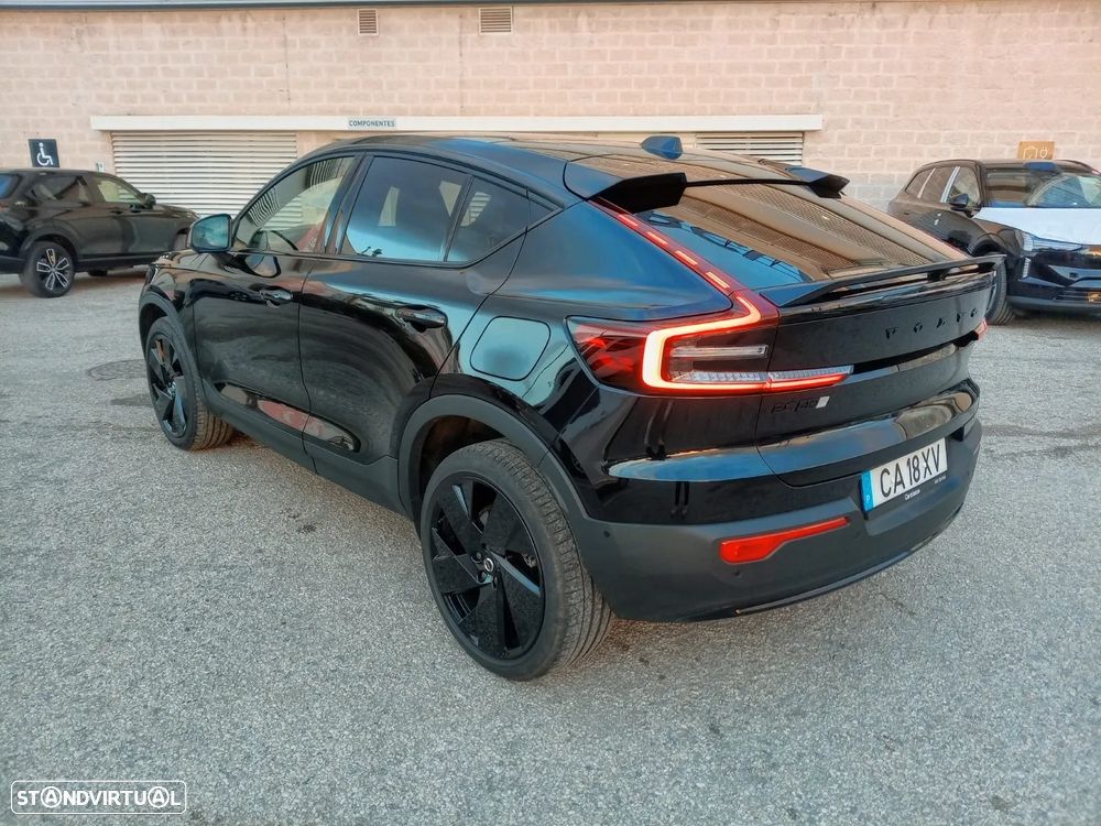 Volvo EC40 82 kWh Single Motor Extended Range Black Edition - 7