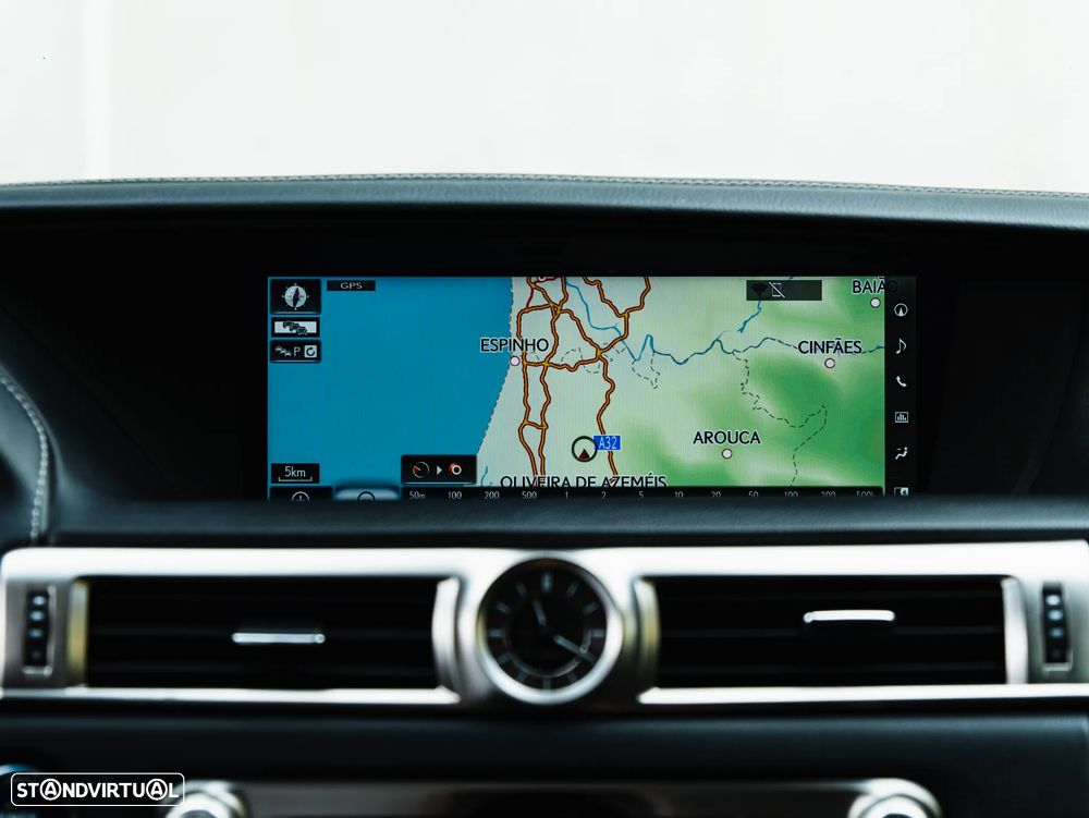 Lexus GS 300h Executive+ - 31