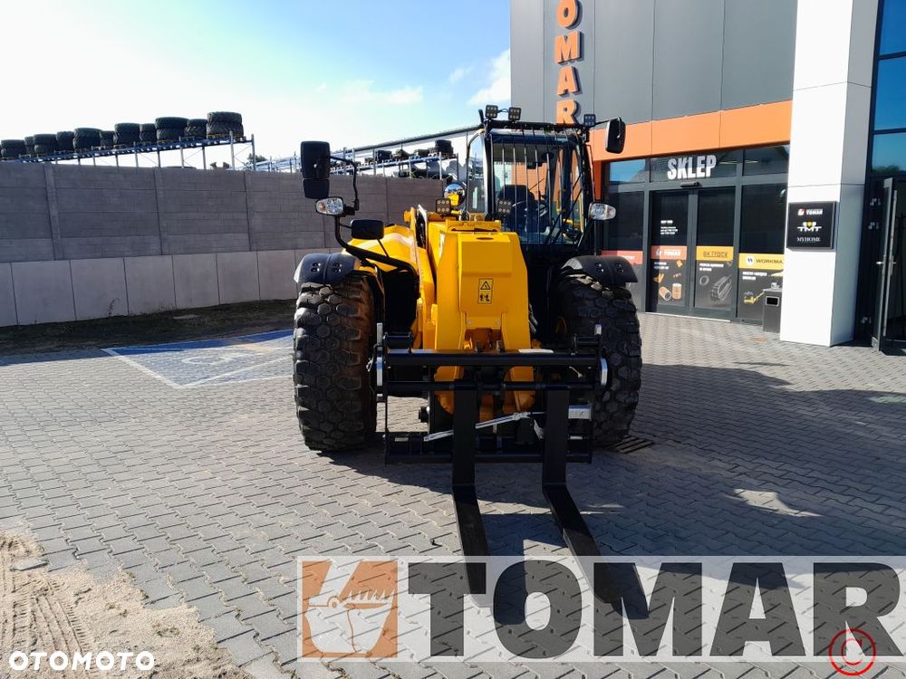 JCB 560-80 2023R agri - 5