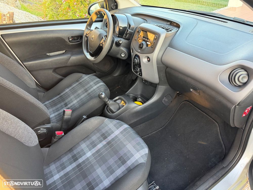 Peugeot 108 1.0 VTi Allure - 17
