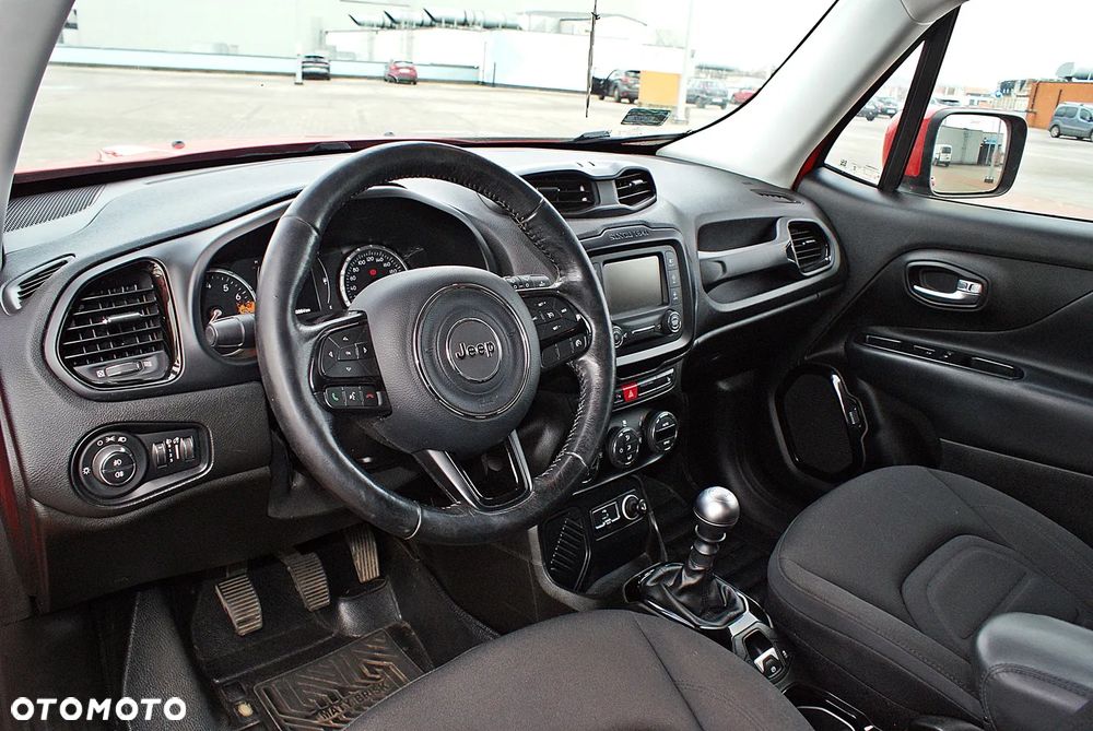 Jeep Renegade 1.4 MultiAir Night Eagle - 19