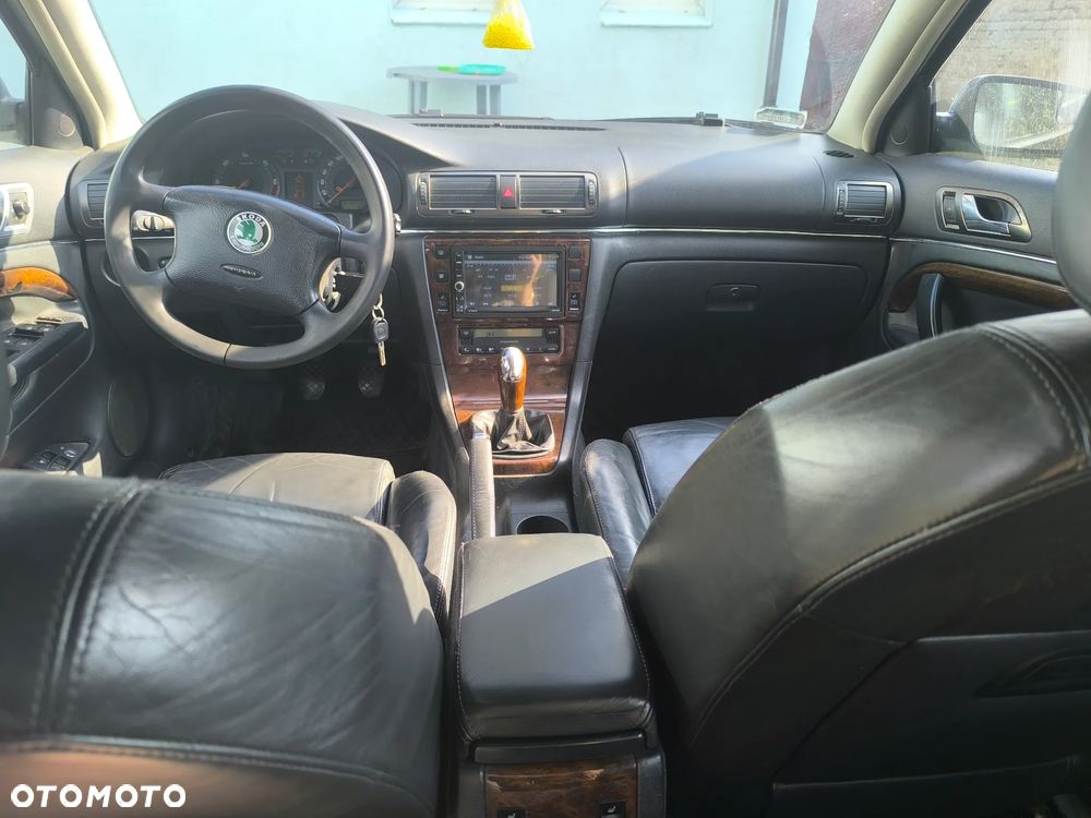 Skoda Superb 1.9 TDI Platinum - 6