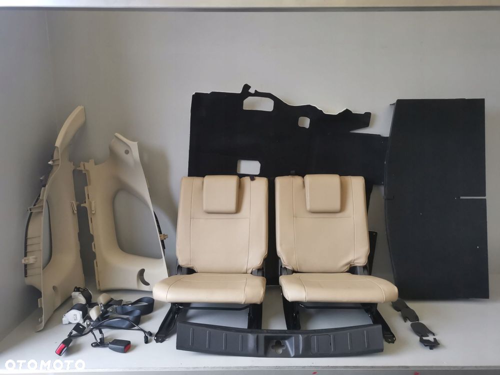 MITSUBISHI OUTLANDER III FOTEL FOTELE 3 RZĄD PASY DYWAN WANNA BAGAZNIKA - 1