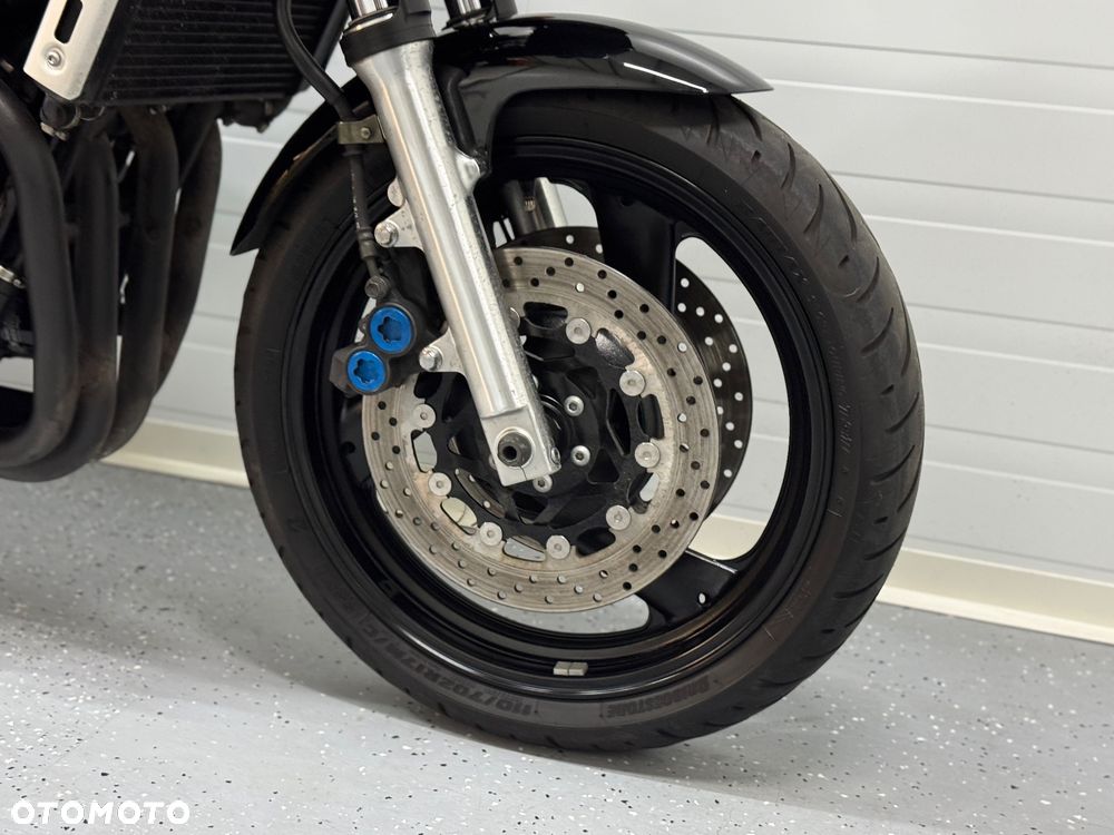 Yamaha FZ6 - 9