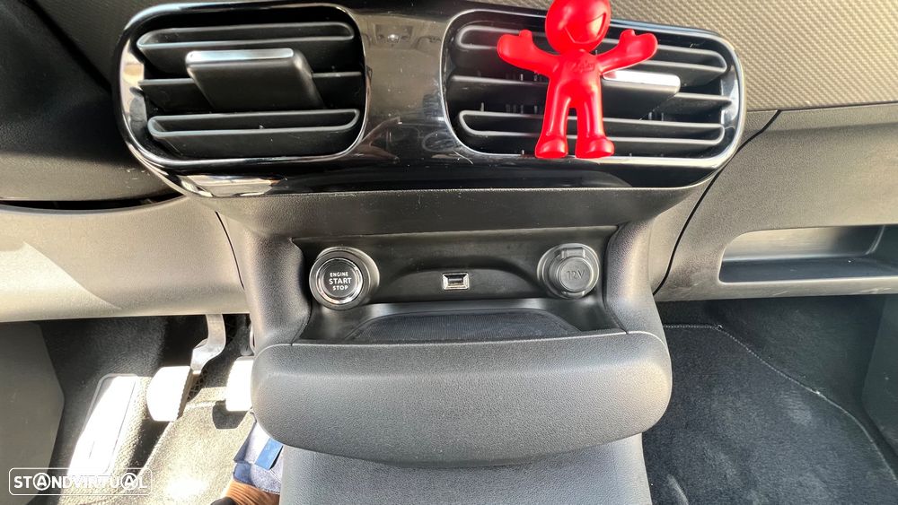 Citroën C4 Cactus 1.2 PureTech Shine Pack - 24