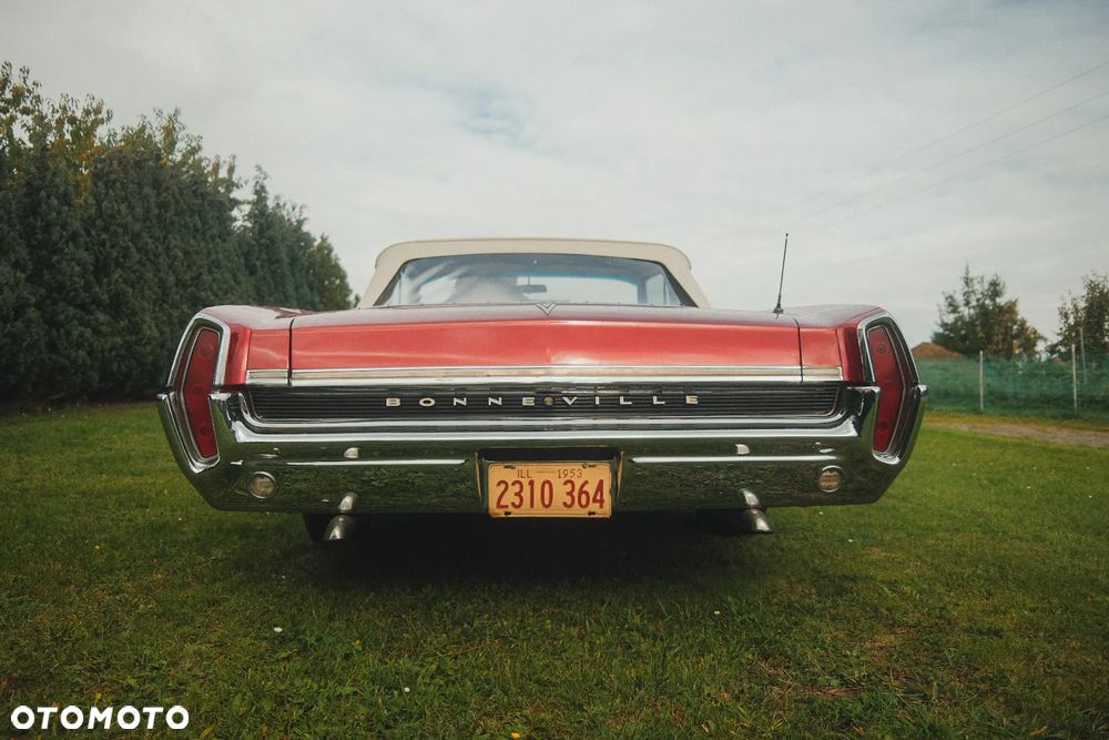 Pontiac Bonneville - 5