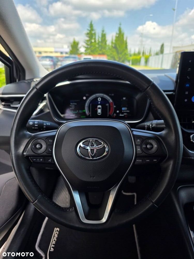 Toyota Corolla 1.8 Hybrid Comfort - 21