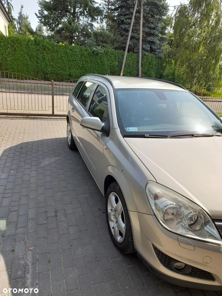 Opel Astra - 2