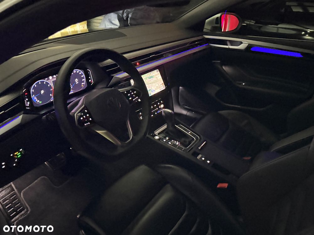 Volkswagen Arteon 2.0 TSI DSG R-Line Edition - 26