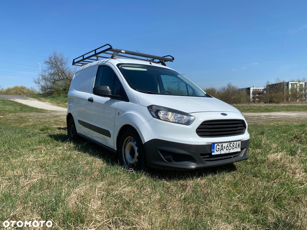 Ford Transit Courier - 1