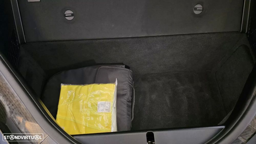 BMW i8 Standard - 23