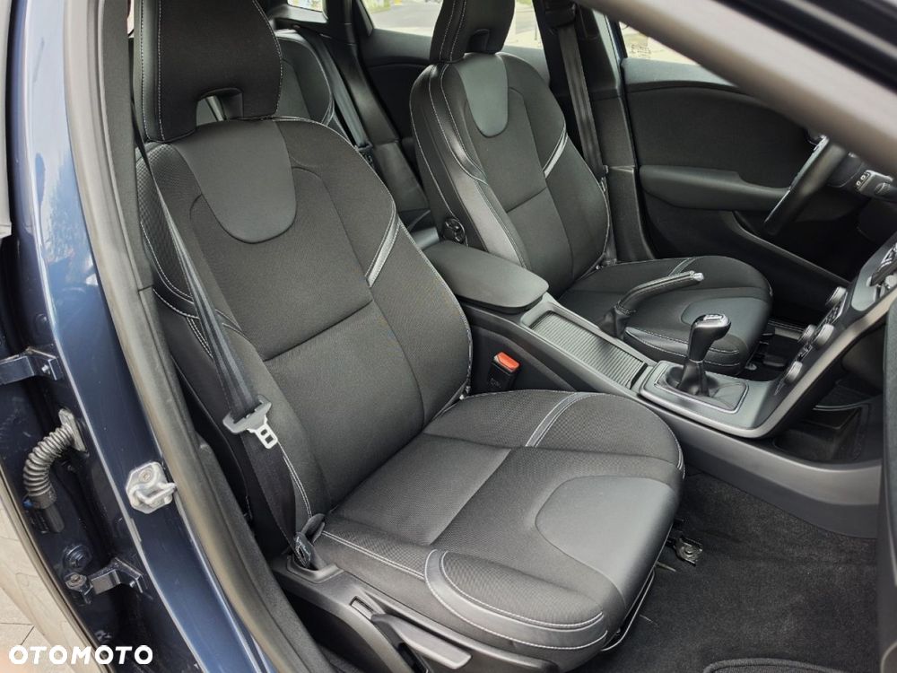 Volvo V40 - 28