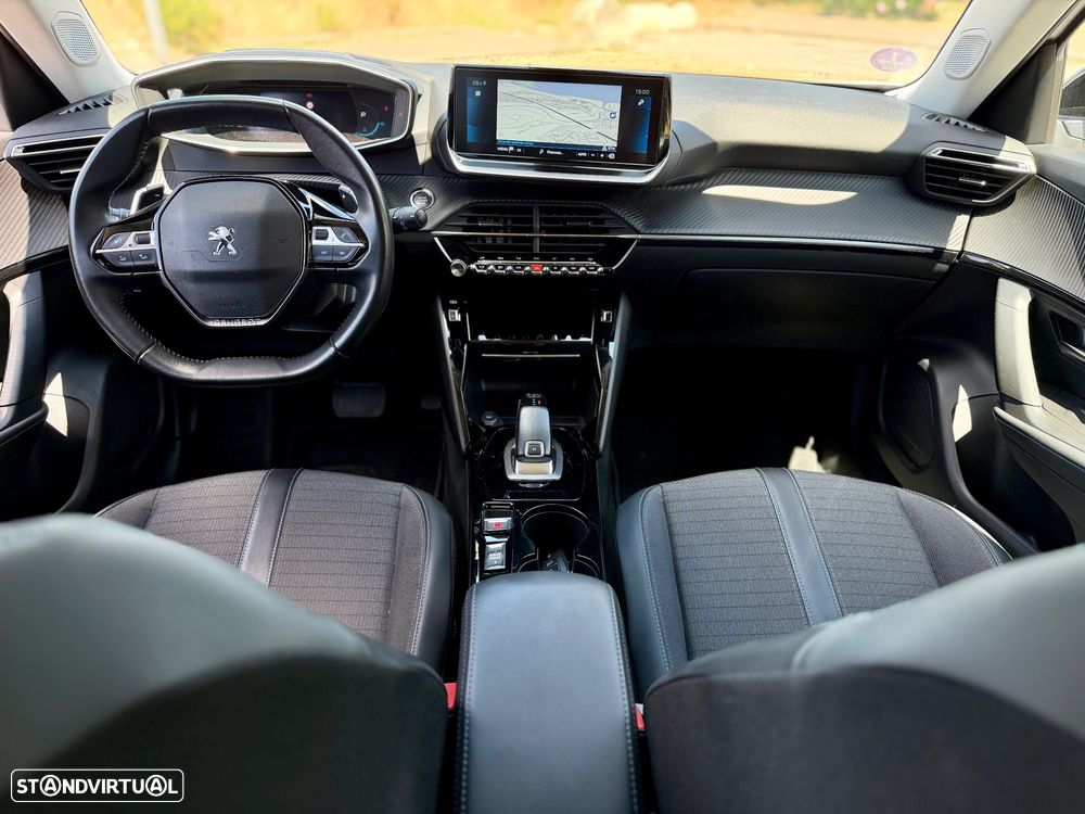 Peugeot 2008 PureTech 130 EAT8 Allure - 13