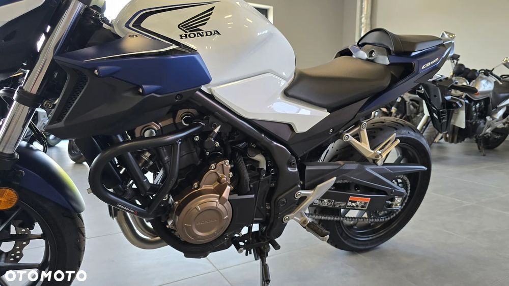 Honda CB - 8