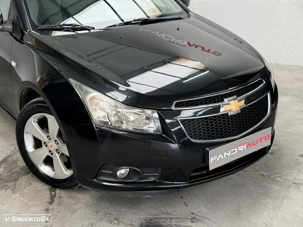 Chevrolet Cruze 2.0 VCDi LTZ EP - 3
