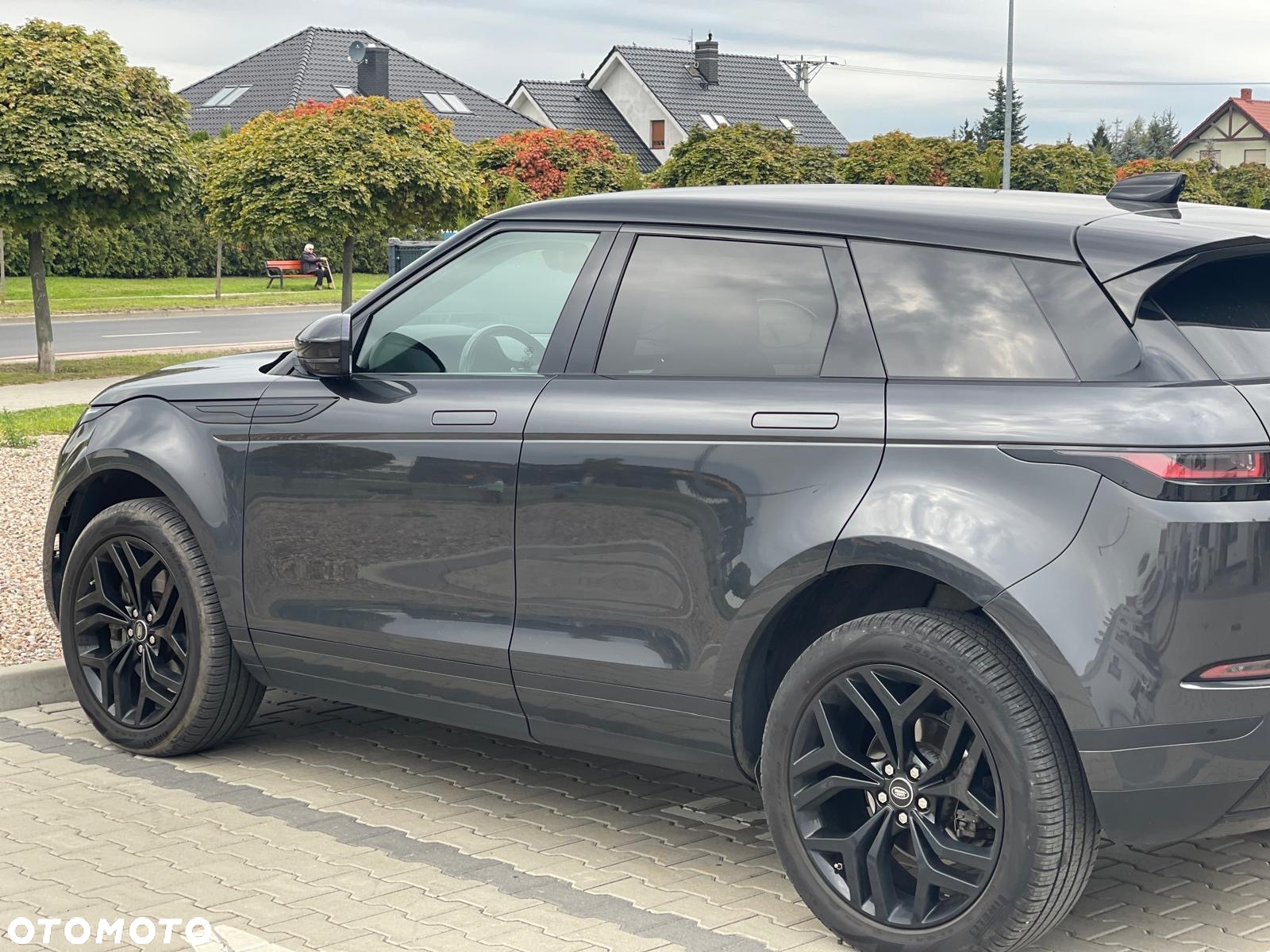 Land Rover Range Rover Evoque - 28