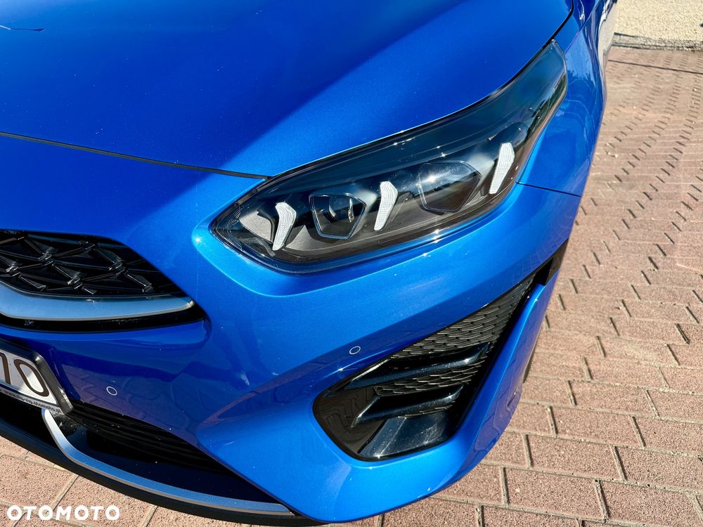 Kia ProCeed 1.5 T-GDI DCT7 OPF GT LINE - 33