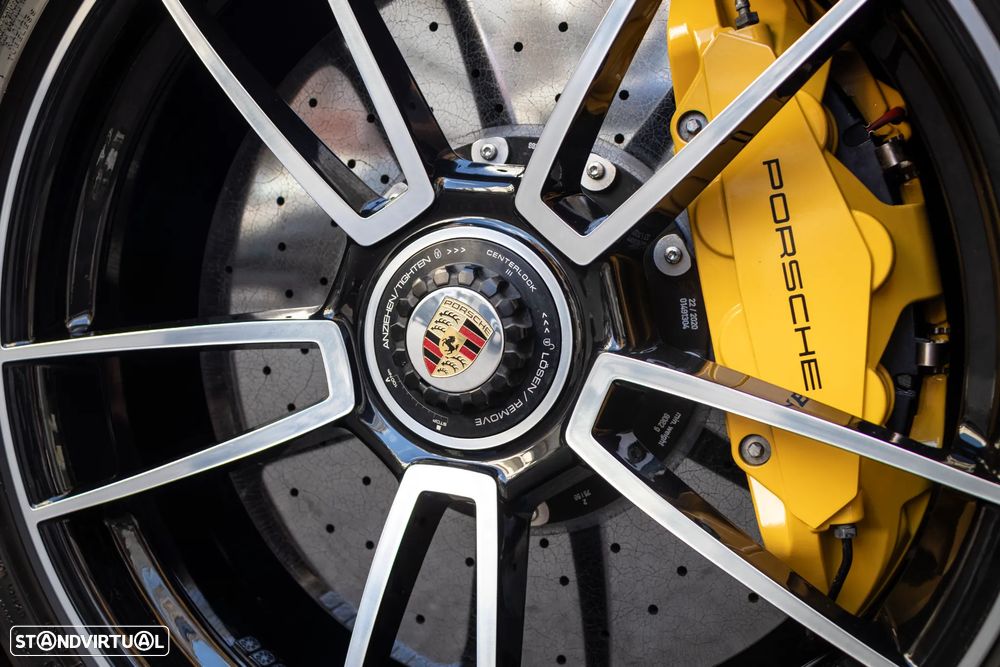 Porsche 911 (992) Turbo S PDK - 7