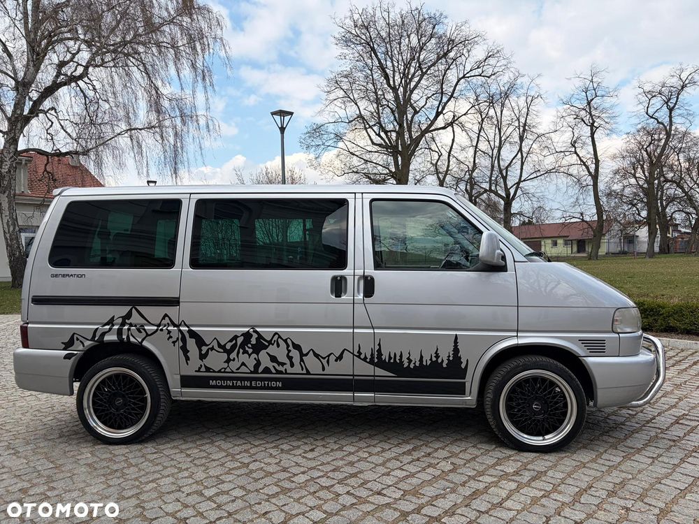 Volkswagen Multivan Standard - 5