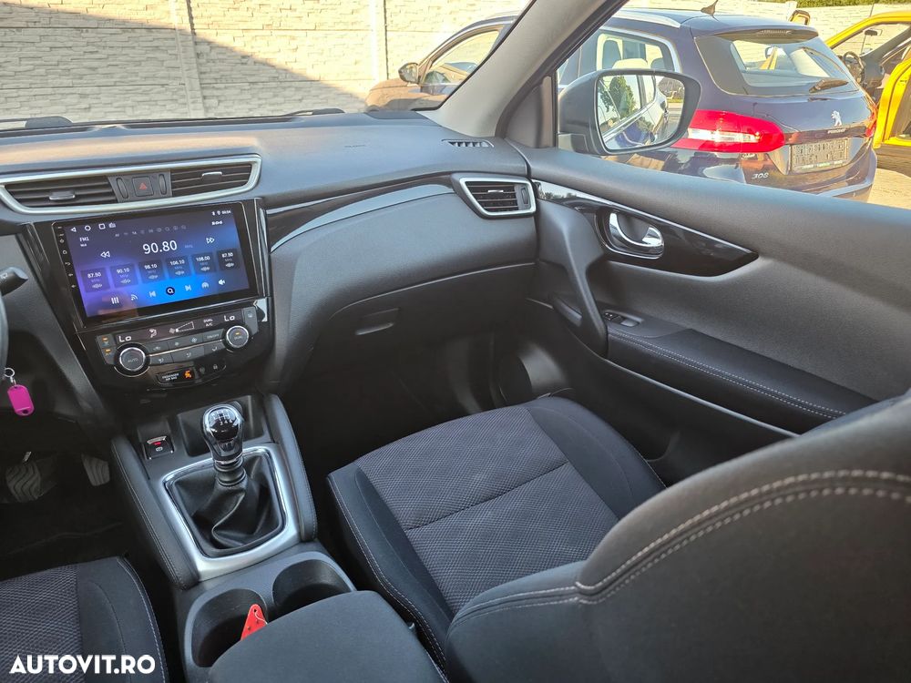Nissan Qashqai 1.2 DIG-T ACENTA - 17