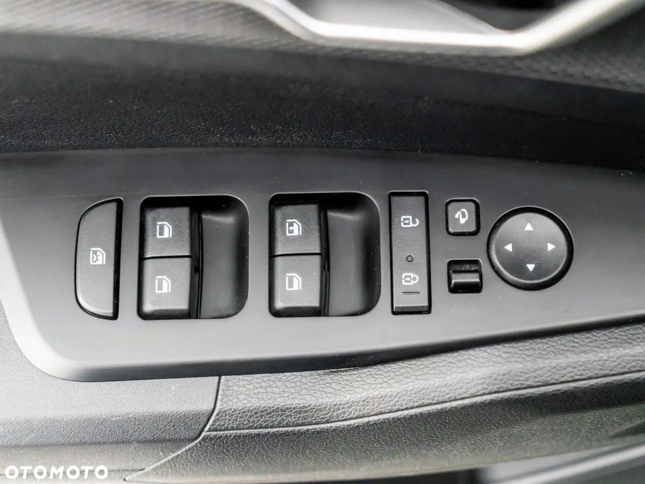 Kia Sportage 1.6 T-GDI MHEV M 2WD DCT - 17