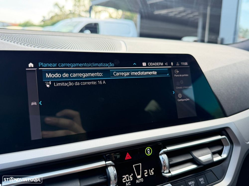 BMW 320 e Corporate Edition Auto - 43