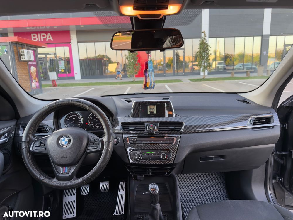 BMW X1 sDrive20d EfficientDynamics - 8