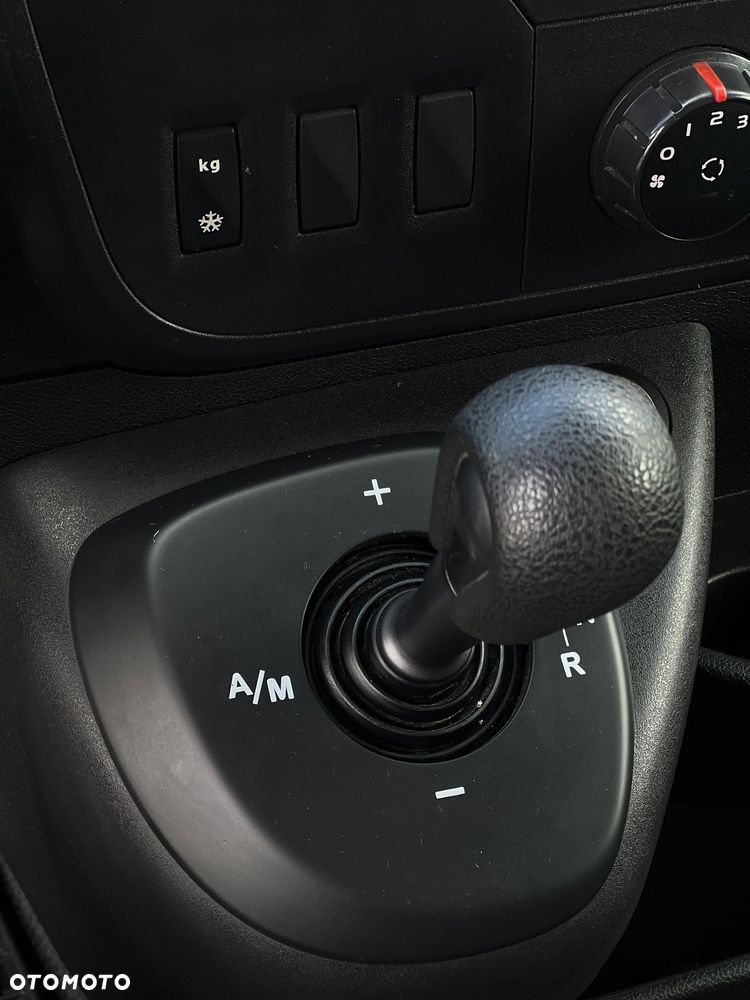 Renault Master - 12