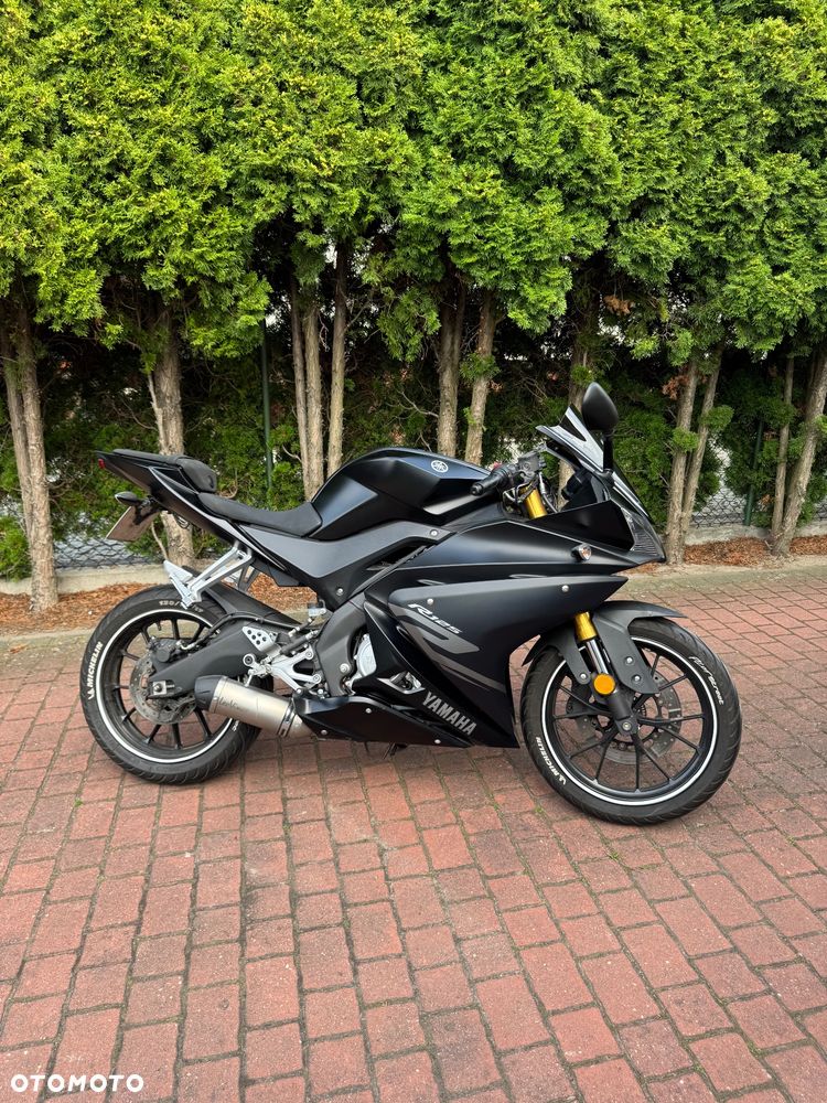 Yamaha YZF - 7