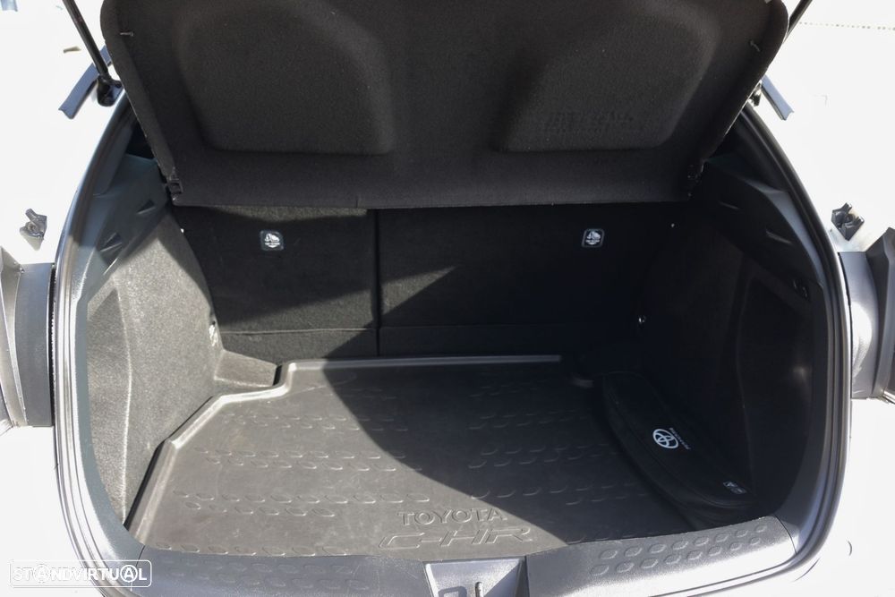 Toyota C-HR 1.8 Hybrid Exclusive+P.Luxury - 41