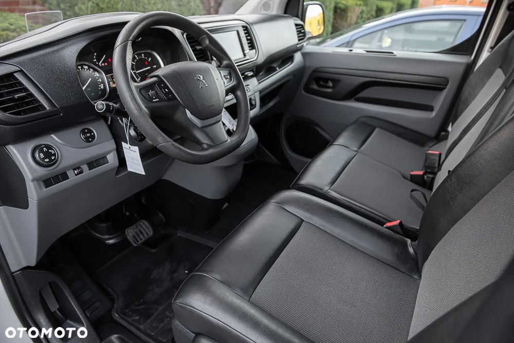 Peugeot Expert 2.0 L1 EAT8 - 15