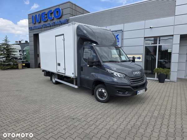 Iveco 50C18 Kontener z winda 1000 Kg 8EP Krajowy Ledy Nawigacja Wzmocniony