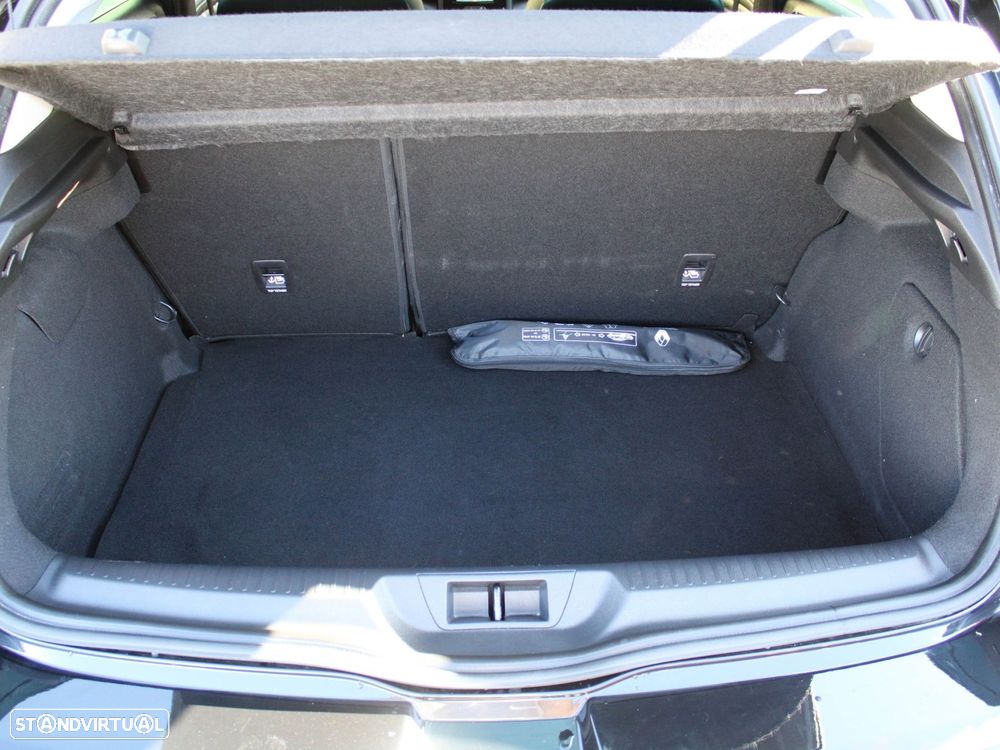 Renault Mégane 1.5 Blue dCi Limited - 48