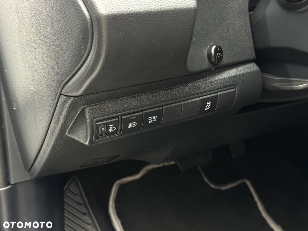 Toyota Corolla 1.8 Hybrid Comfort - 23
