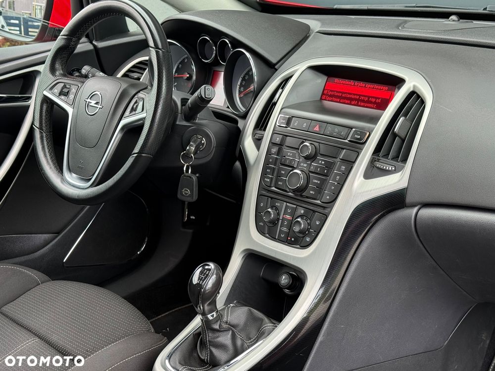Opel Astra 1.6 T Sport - 13
