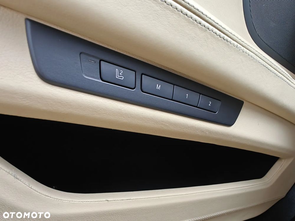 BMW Seria 7 740d xDrive - 32