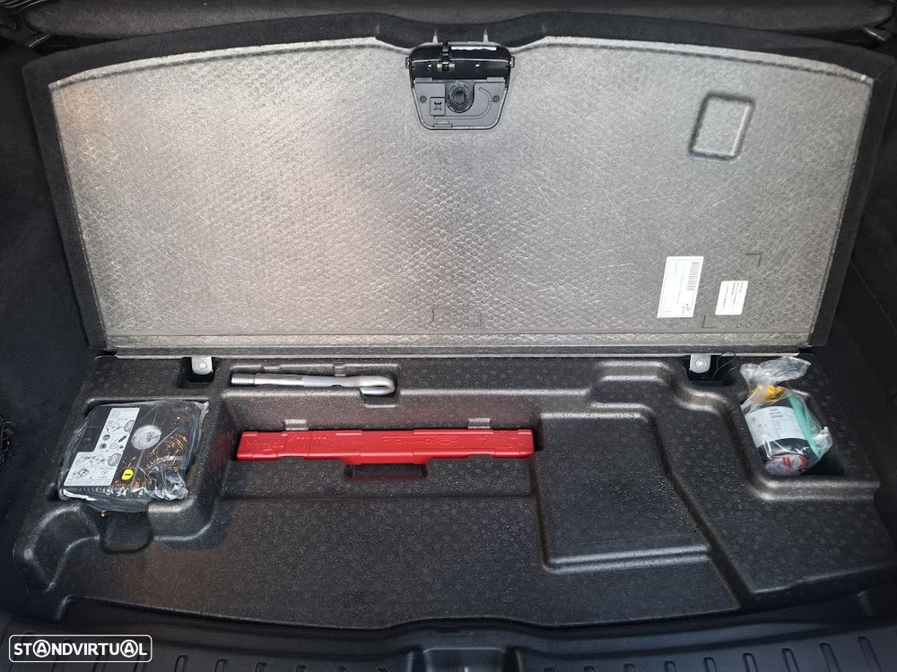 Mercedes-Benz EQA 250 AMG Line - 48